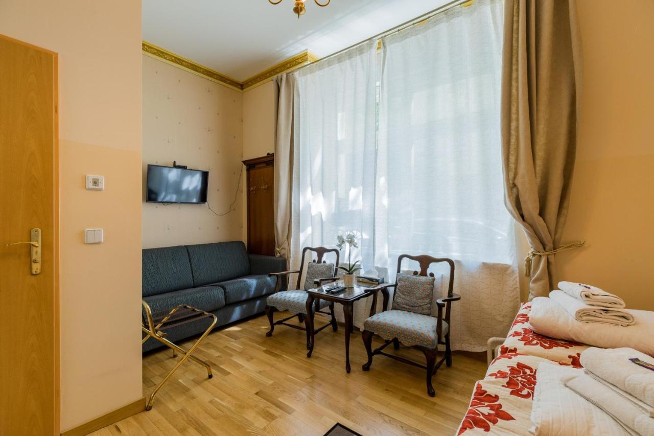 Arbio I Parlamento Near Schonhauser Allee Guest house 2*