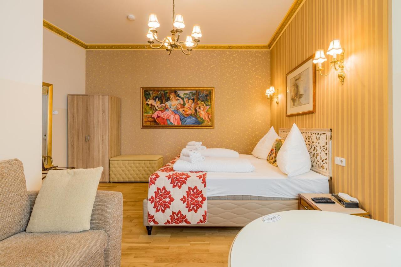 Arbio I Parlamento Near Schonhauser Allee Guest house Berlin